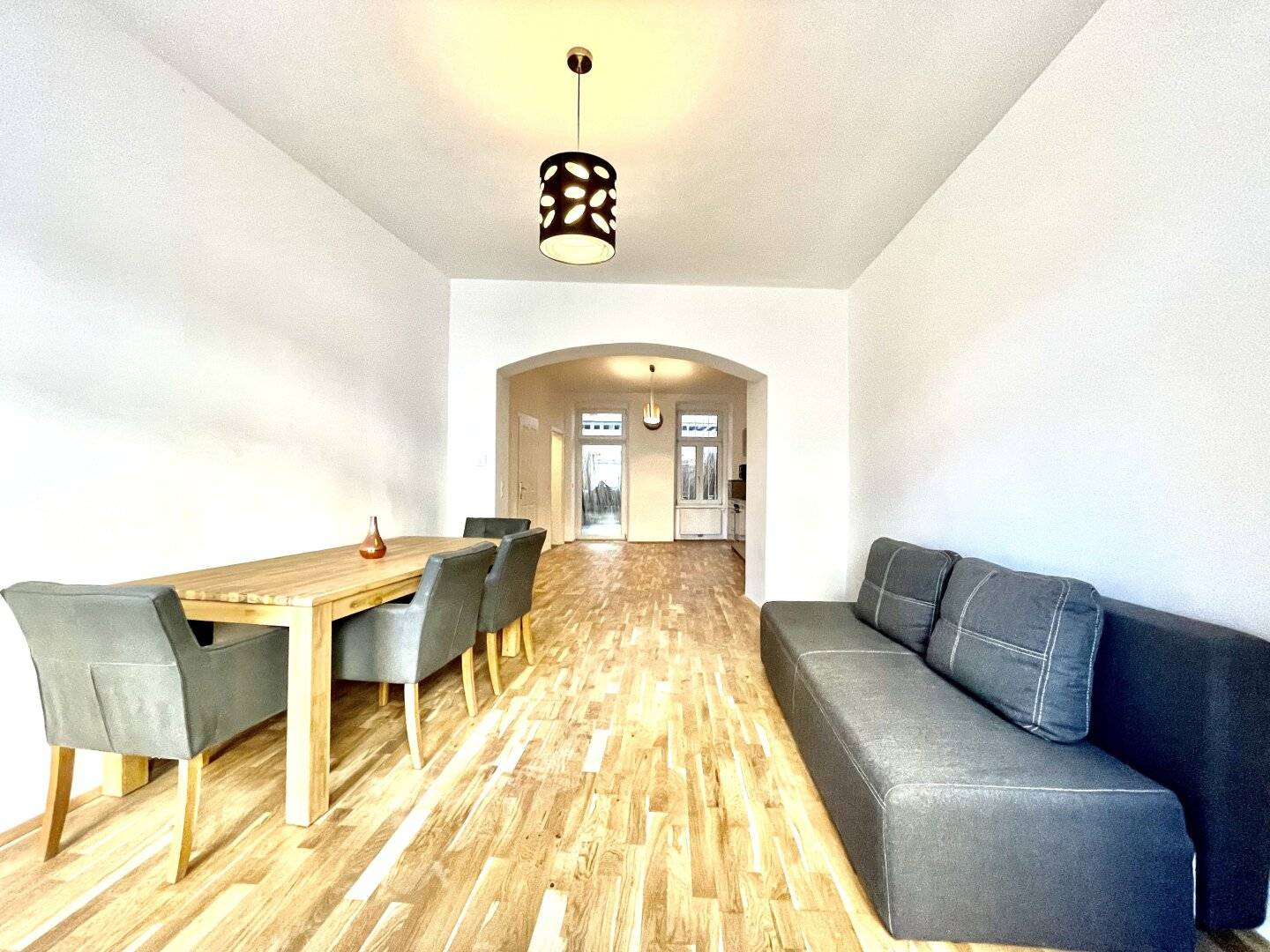 OFFICE/PRAXIS + LARGE TERRACE AT ELTERLEINPLATZ