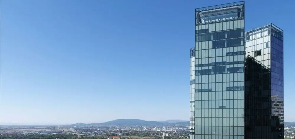 Bright loft apartment with panoramic city view