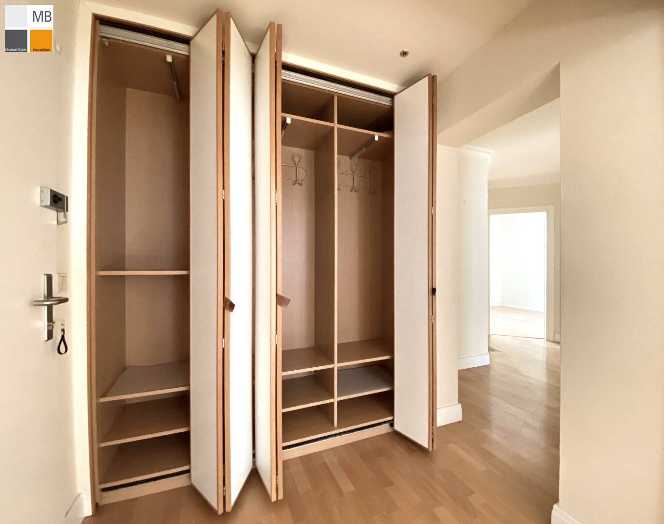 New build apartment with old building charm and perfect transport connections I MB IMMOBILIEN