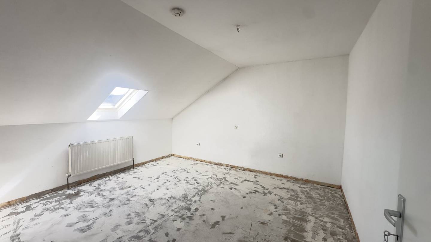 Renovierte 4-Zimmer-Wohnung inkl. Parkplatz