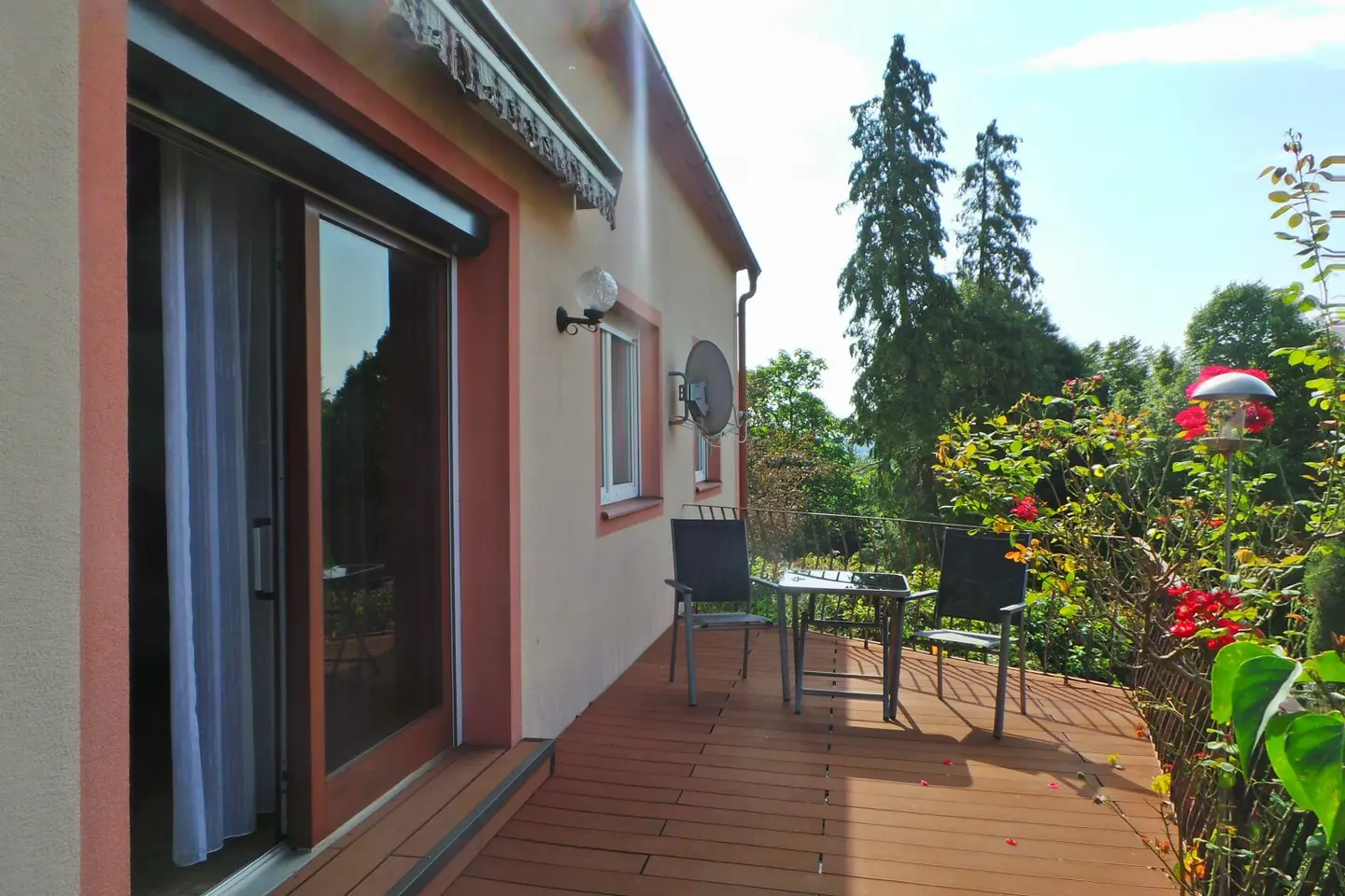 Familienidylle nahe Kulm, großzügiges Landhaus, sonnige Lage - 6ZI mit Terrasse / 1450m² Garten