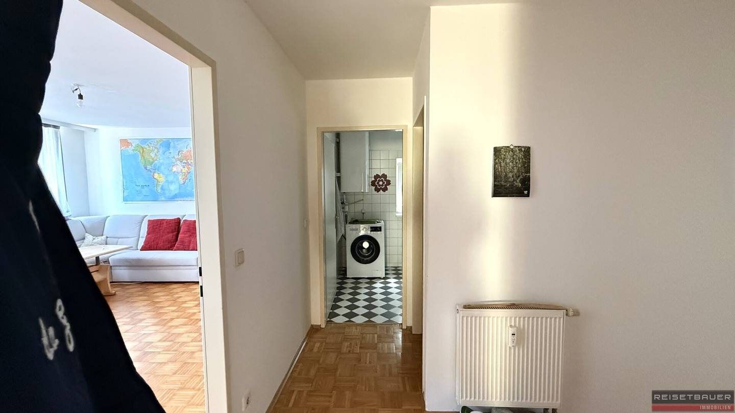 Well-maintained 3-room apartment with 75 m² and two parking spaces in the courtyard ideal for flatshares or family happiness in Gallneukirchen