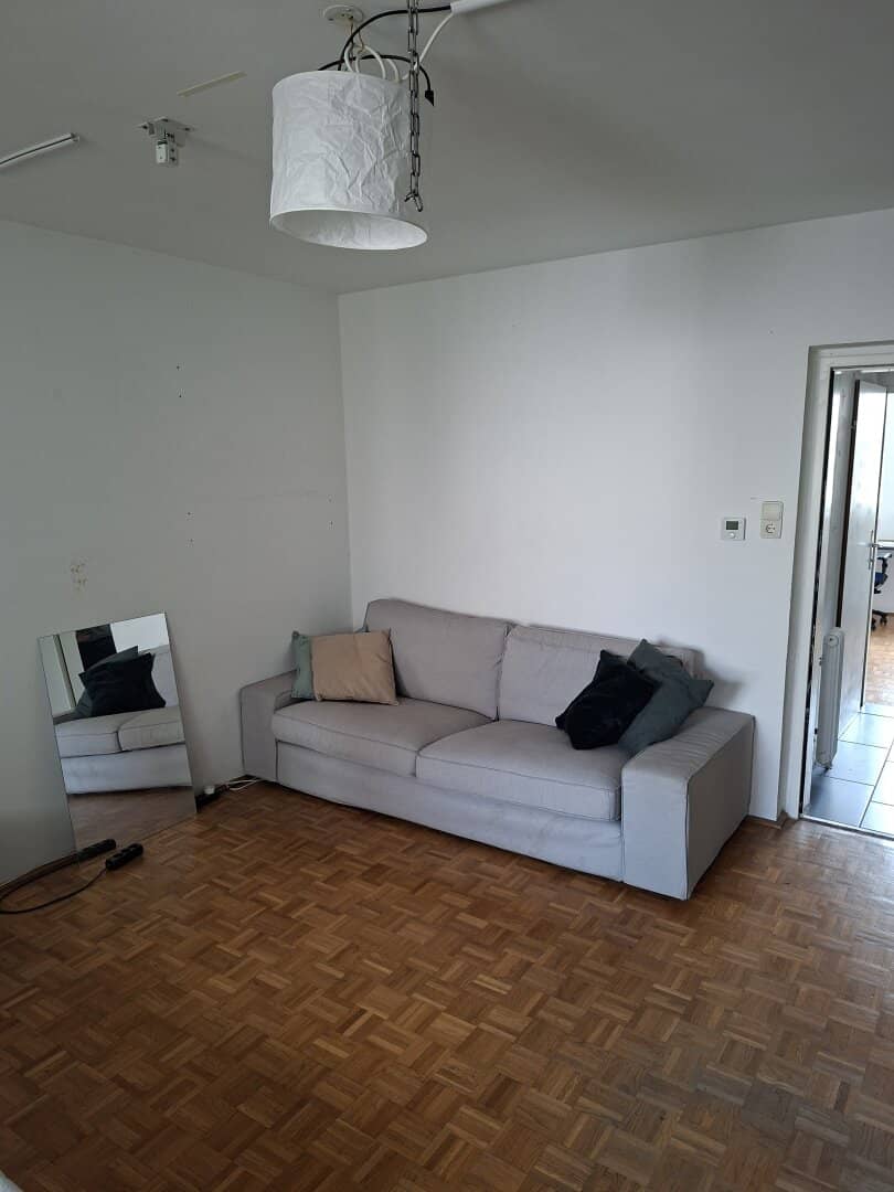 Charmante 3-Zimmer-Wohnung mit Loggia in 1140 Wien I Top Lage I sanierungsbedürftig