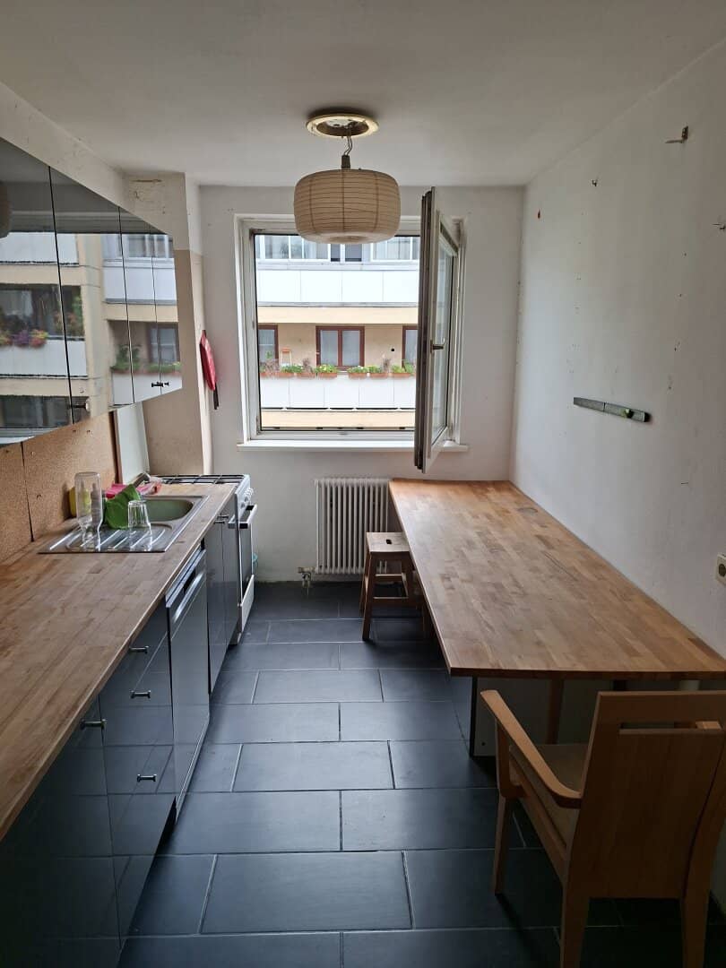 Charmante 3-Zimmer-Wohnung mit Loggia in 1140 Wien I Top Lage I sanierungsbedürftig