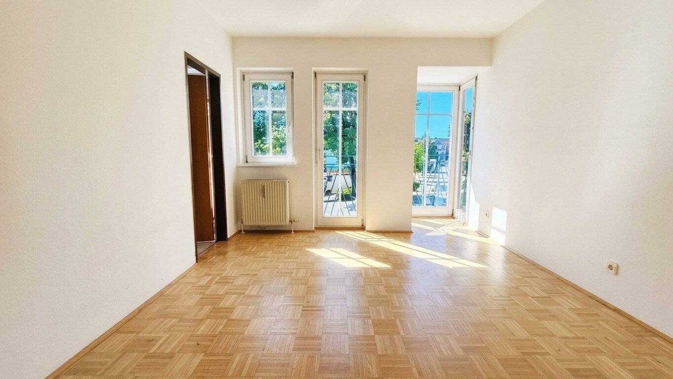 Großzügige 3-Zi Maisonette in Seeboden, 156 m², 2 Bäder, 2 Küchen, 3 WC´s, 1 Parkplatz, top Lage!