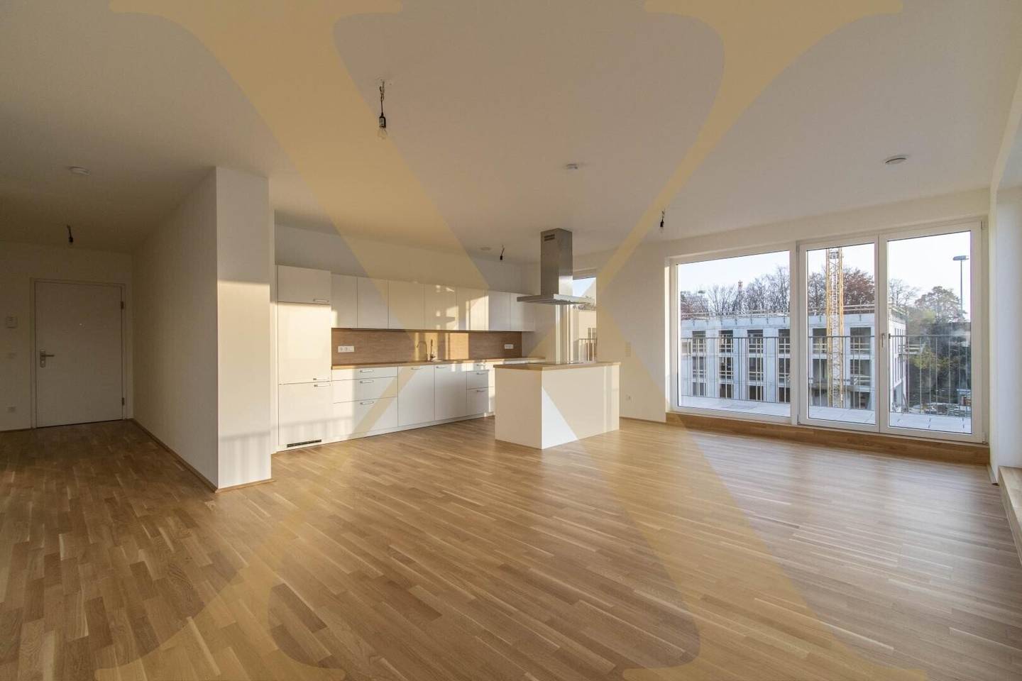 Air-conditioned 3-room attic apartment with approx. 60m² large terrace in Linz near Hummelhofwald for rent