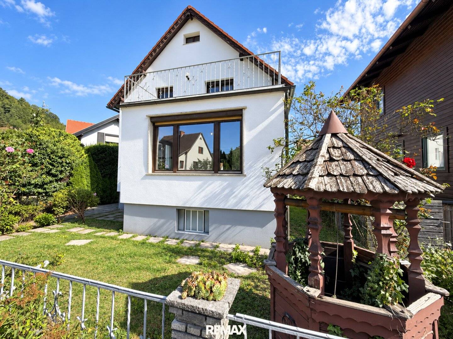 Renovated single-family house in Gloggnitz, your new home with garden and garage