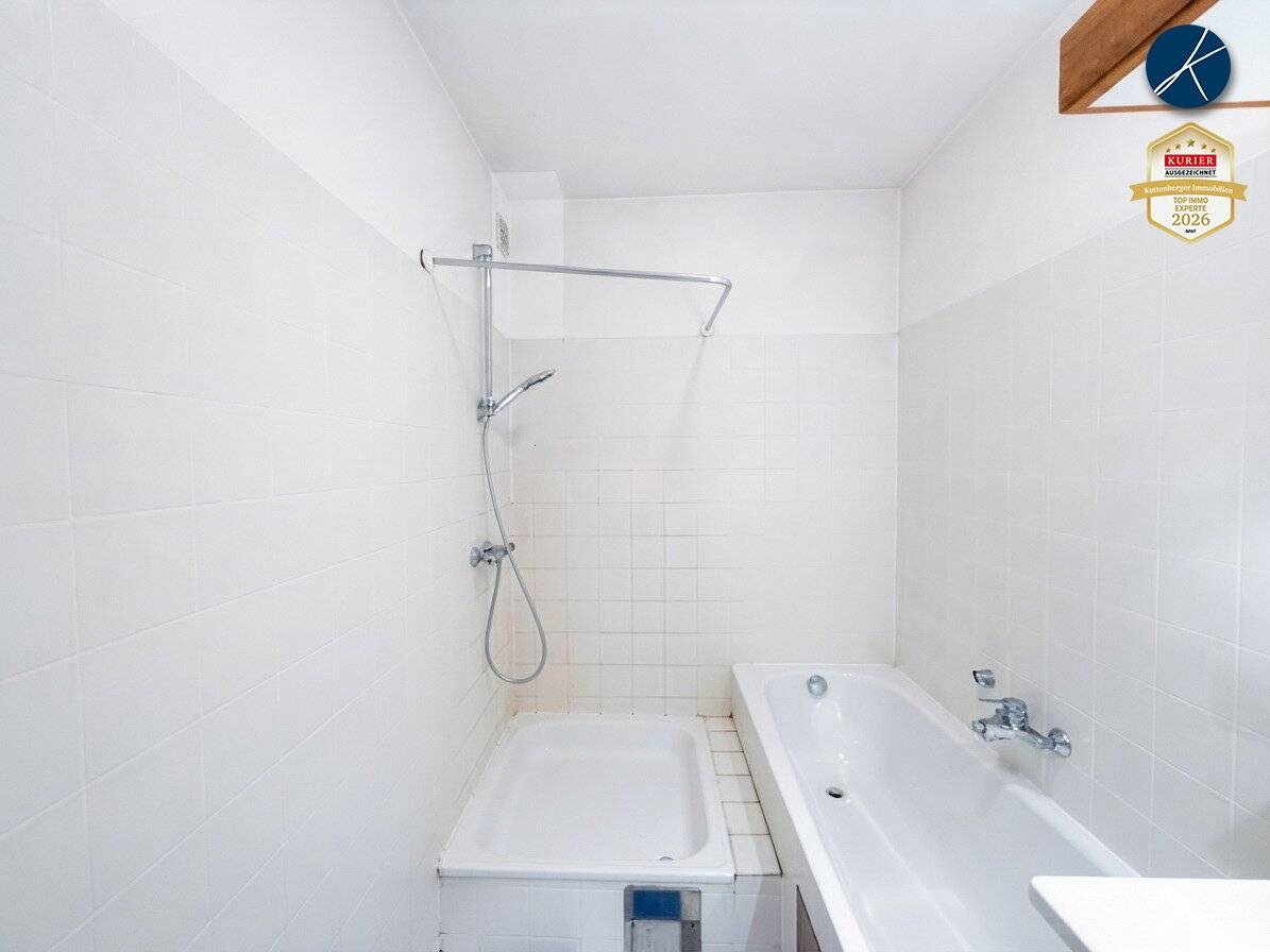 Großzügige DG-Wohnung in TOP-LAGE