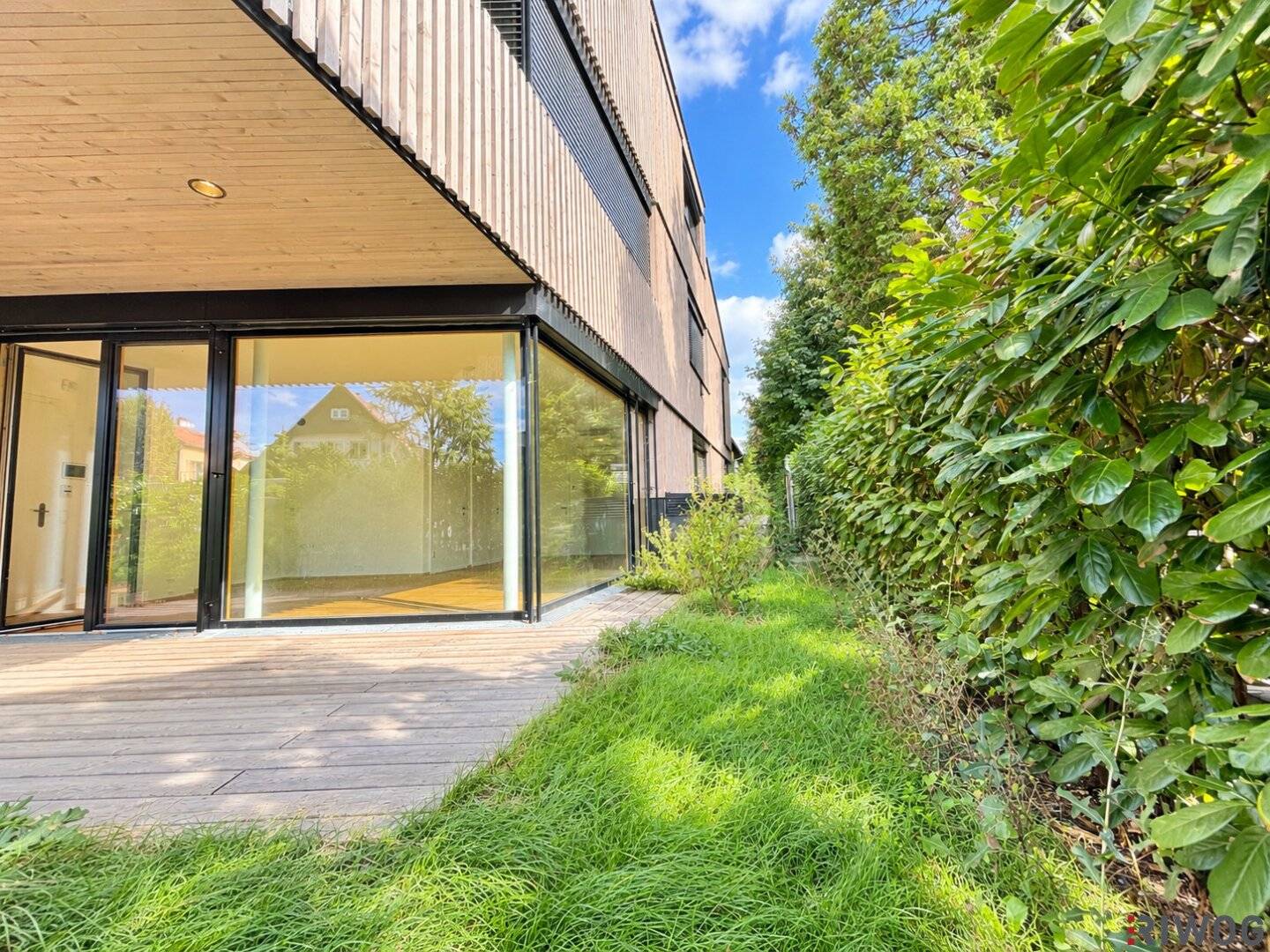 Architektur auf höchsten Niveau***Design Gartenwohnung im Neubau