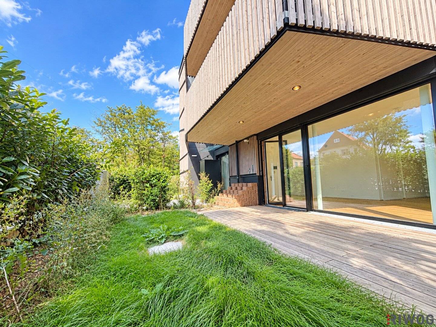 Architektur auf höchsten Niveau***Design Gartenwohnung im Neubau