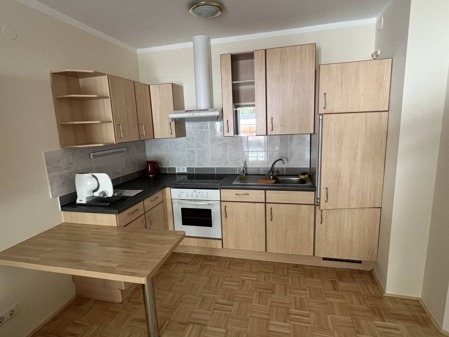 Bright 3-room apartment with balcony and parking space in Bad Eisenkappel