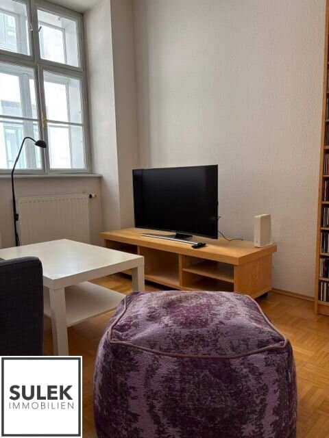Living in the Heart of Josefstadt | 2-room apartment near Rathaus; Buchfeldgasse; available from 01.11.