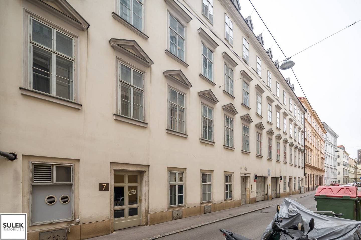 Living in the Heart of Josefstadt | 2-room apartment near Rathaus; Buchfeldgasse; available from 01.11.
