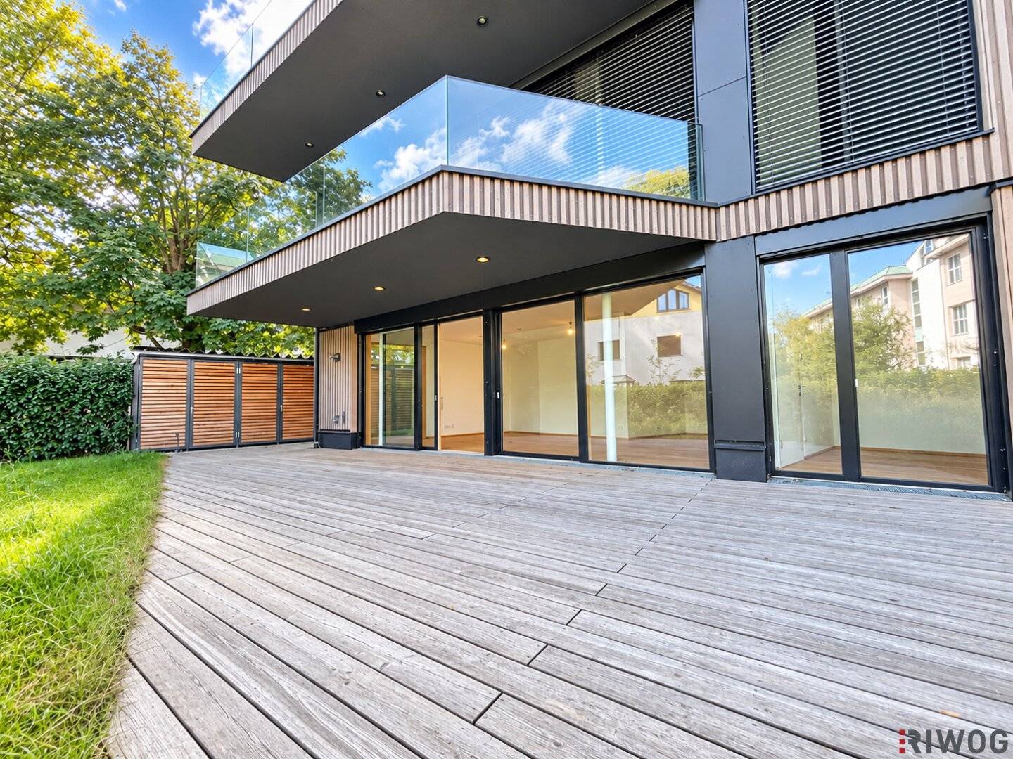 Architektur auf höchsten Niveau***Design Gartenwohnung im Neubau