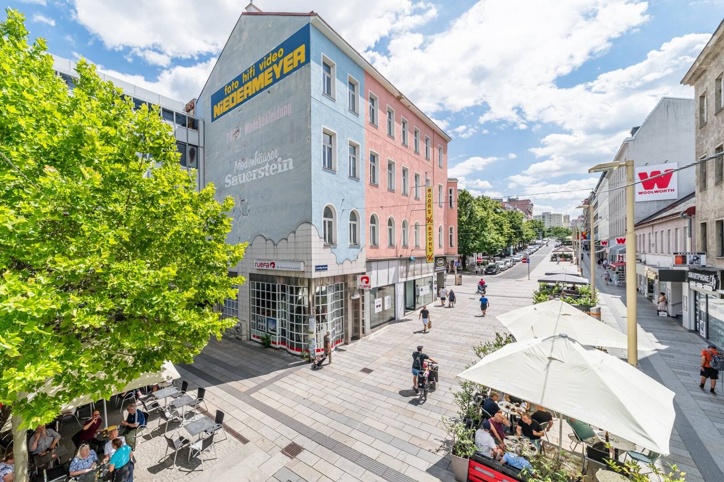 COMMERCIAL PREMISES | 1020 | 1060 | 1120 | approx. 5 % current yield