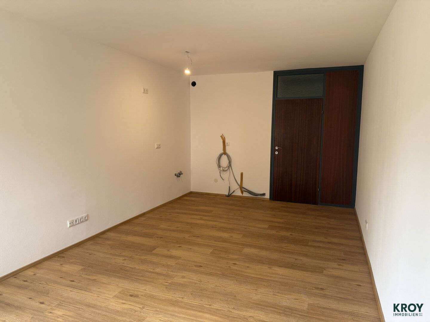 Neu renovierte Garconniere mit sonniger Terrasse - stadtnahe Wohnlage Parsch