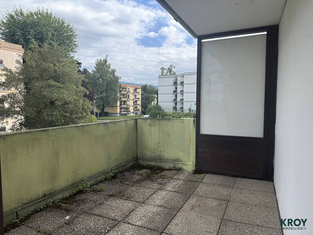 Neu renovierte Garconniere mit sonniger Terrasse - stadtnahe Wohnlage Parsch