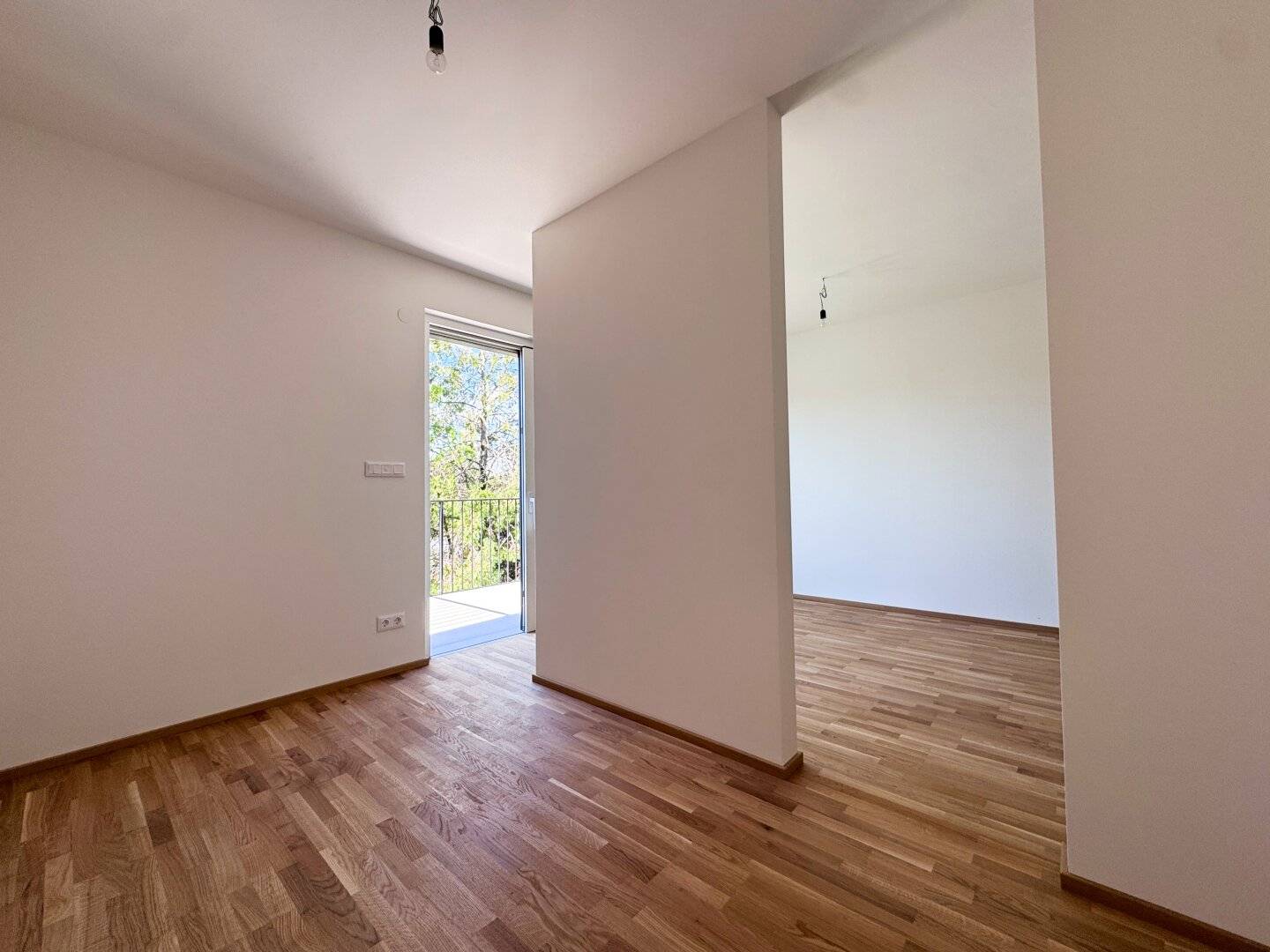 Turnkey small apartment near Vienna Airport new build