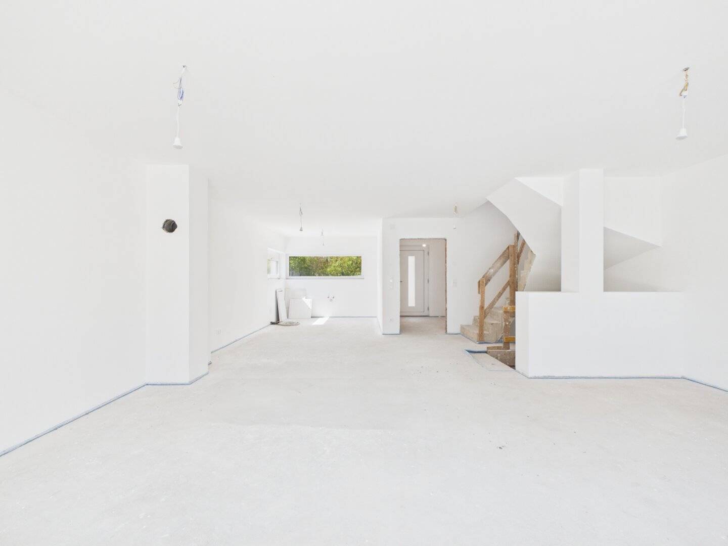Shell-finish semi-detached house with approx. 152 m² living space | Garden and roof terrace | 1220 Vienna