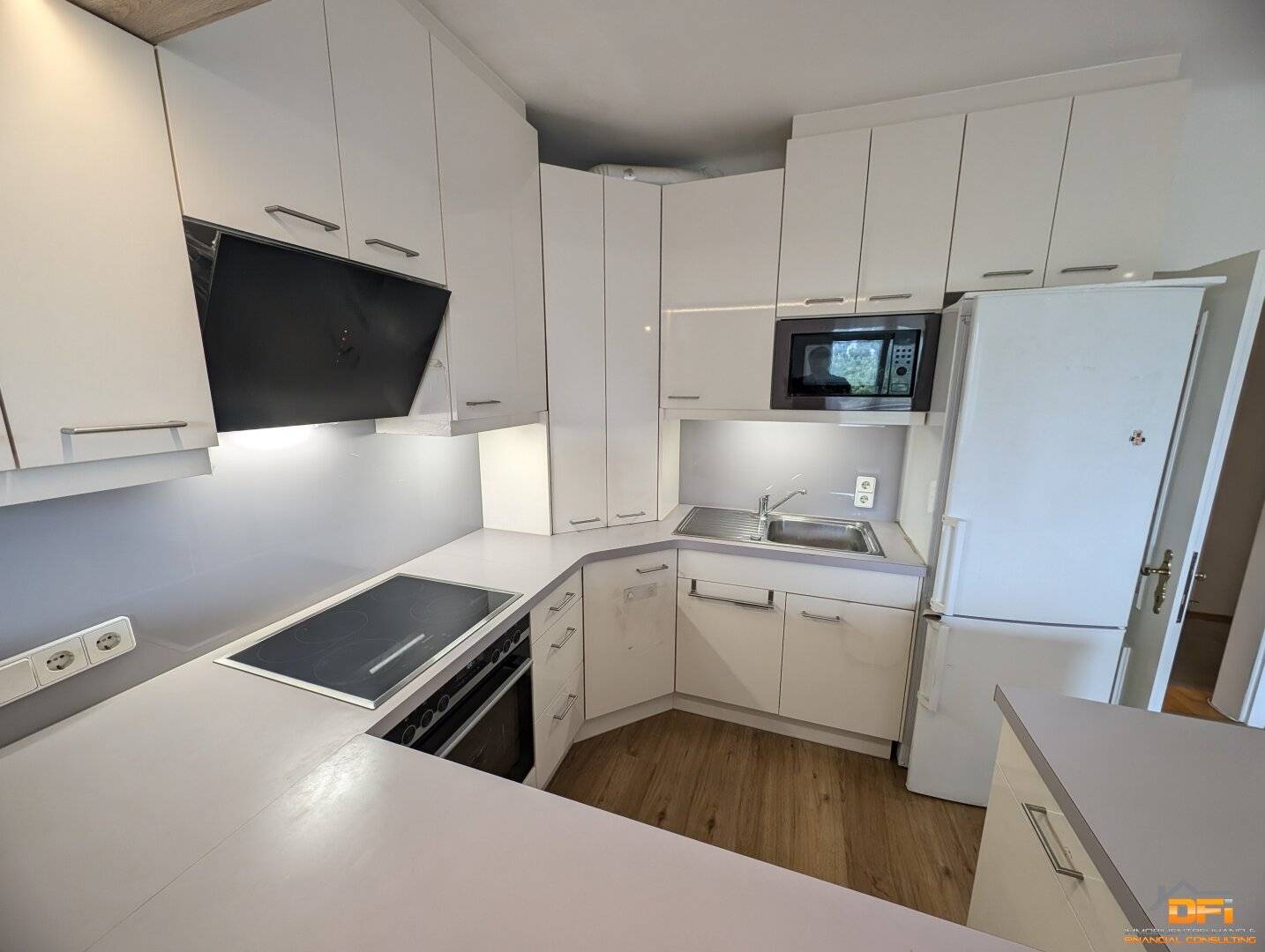 BALCONY DREAM: Well laid out 3-room apartment with large balcony in a central residential location next to Reumannplatz