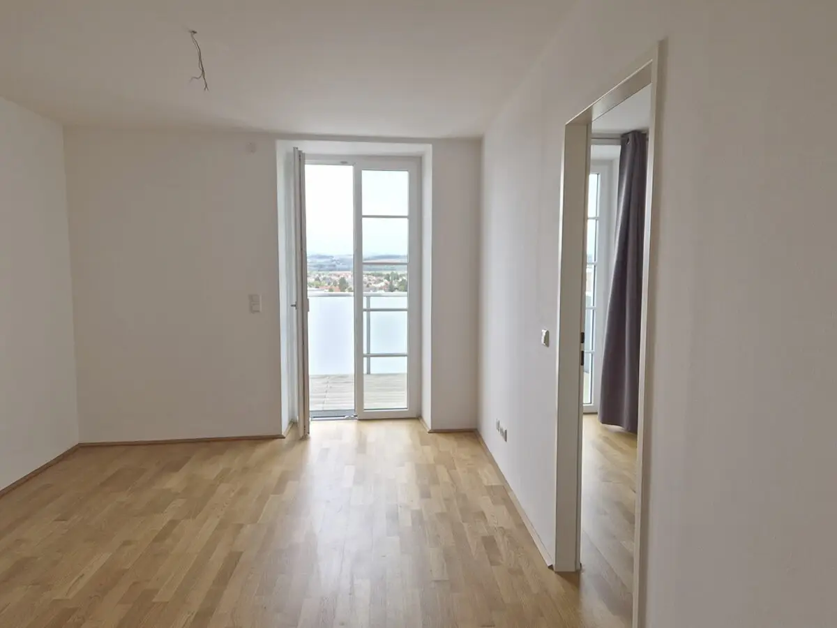 Renovated old building apartment in Linzer Straße in Enns