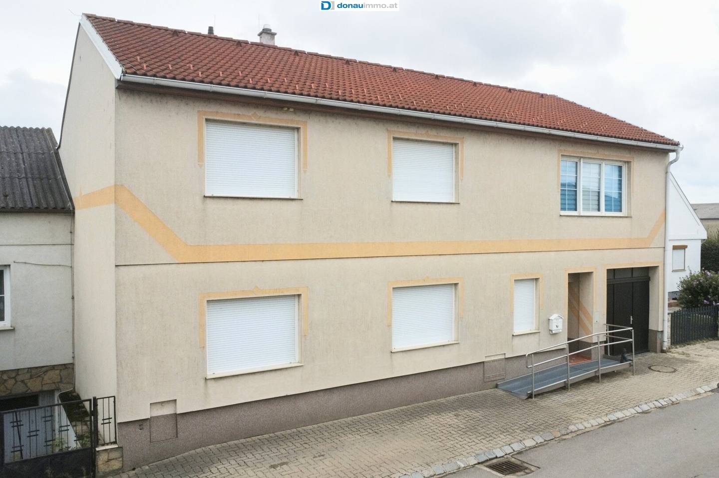 Spacious, well kept solid house in Sankt Andrä am Zicksee 2 residential units