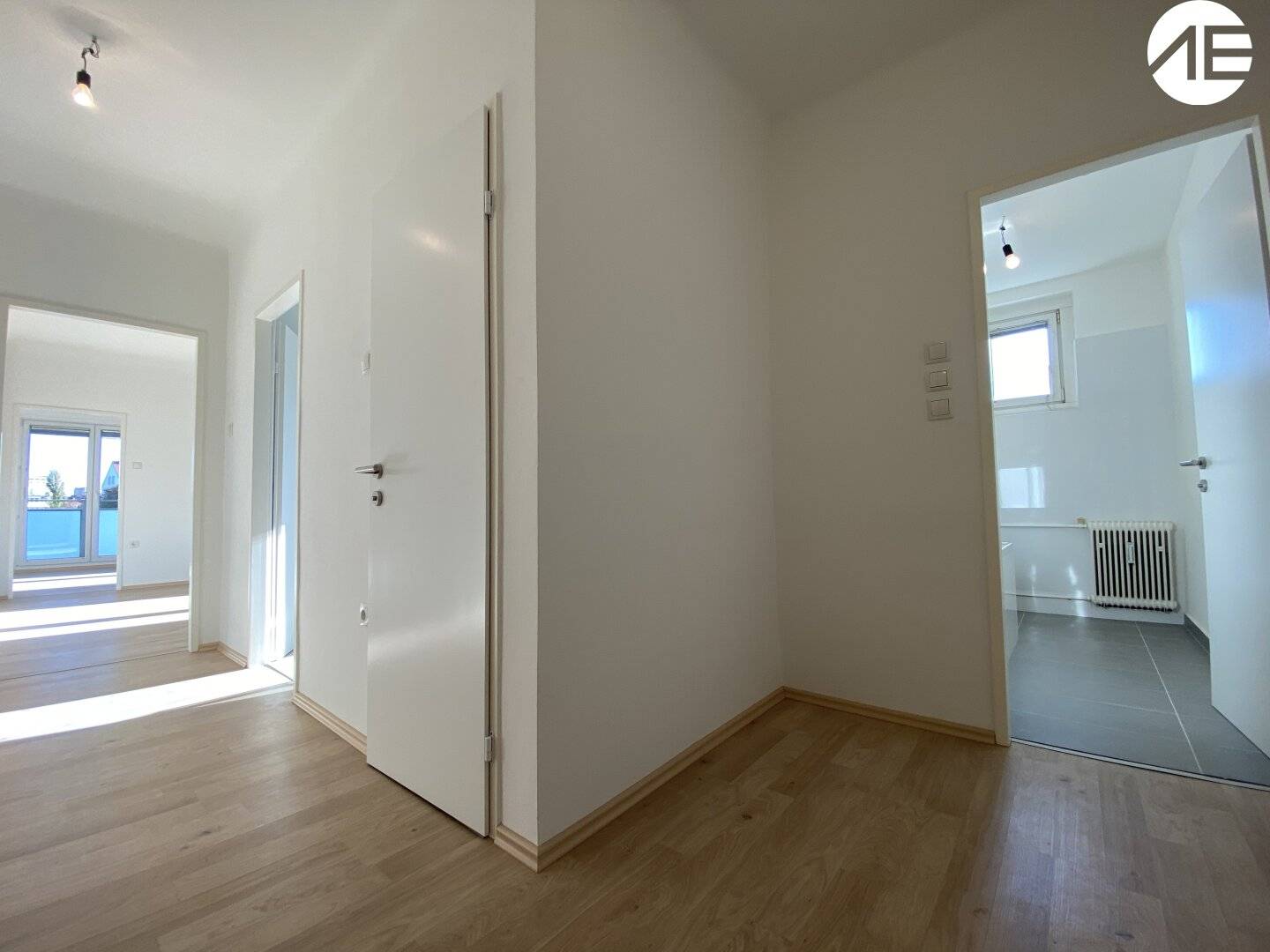 Sonnige 2-Zimmer-Wohnung mit Balkon nahe der Alten Donau — Erstbezug nach Sanierung