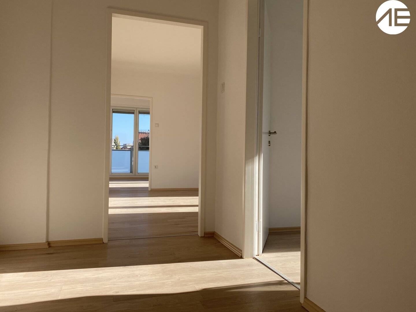 Sonnige 2-Zimmer-Wohnung mit Balkon nahe der Alten Donau — Erstbezug nach Sanierung