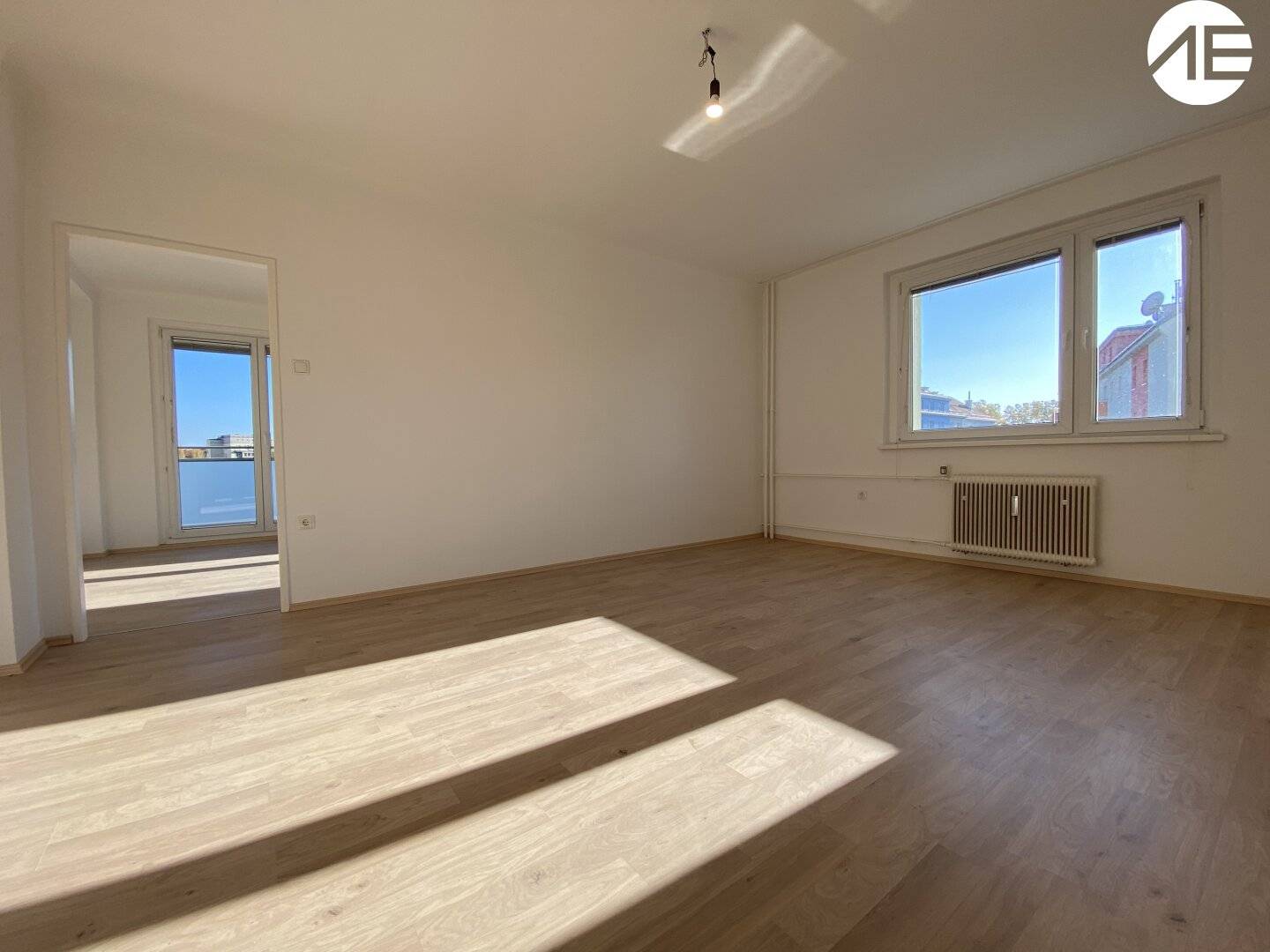 Sonnige 2-Zimmer-Wohnung mit Balkon nahe der Alten Donau — Erstbezug nach Sanierung