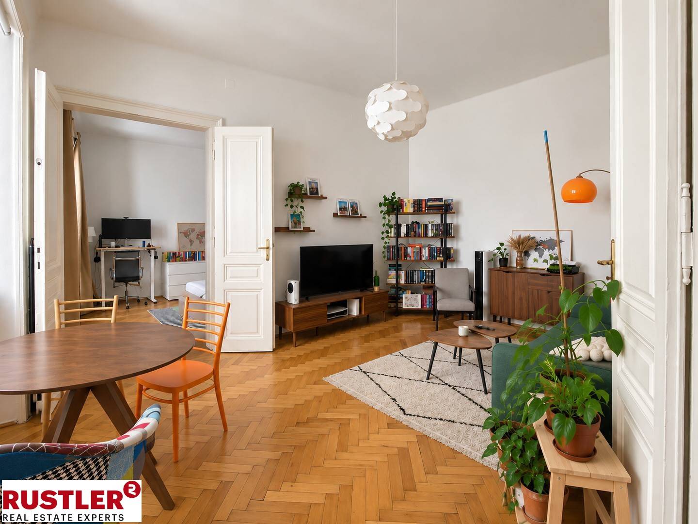Helle zentral gelegene Wohnung mit Lift