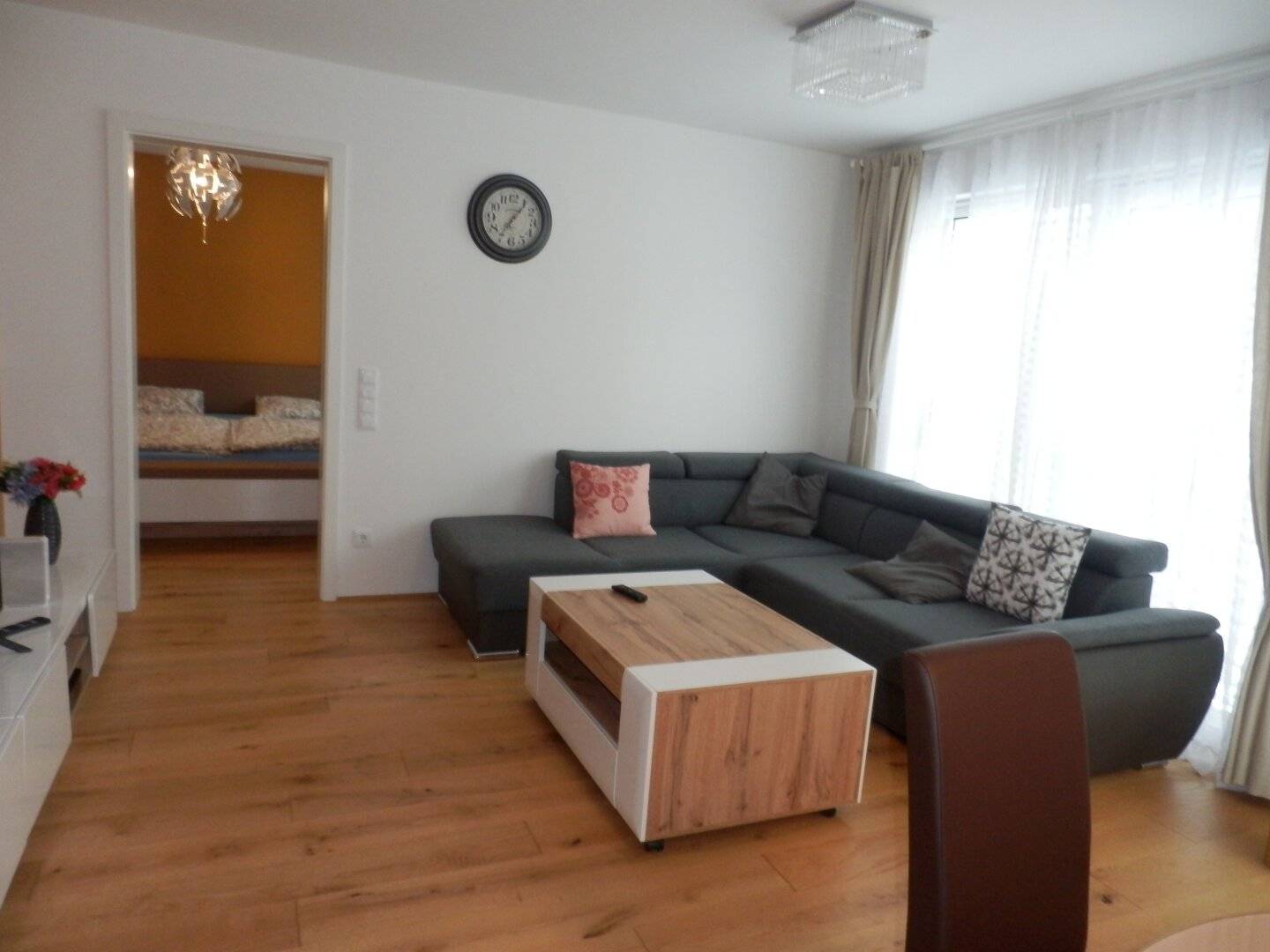 10 Minutes to VIC - Fully Furnished One-Bedroom Apartment
