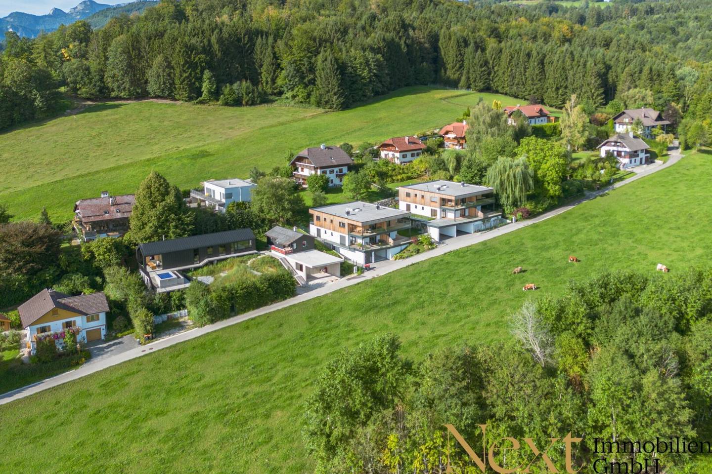 Living with panoramic views – exclusive terrace apartment in Nußdorf am Attersee