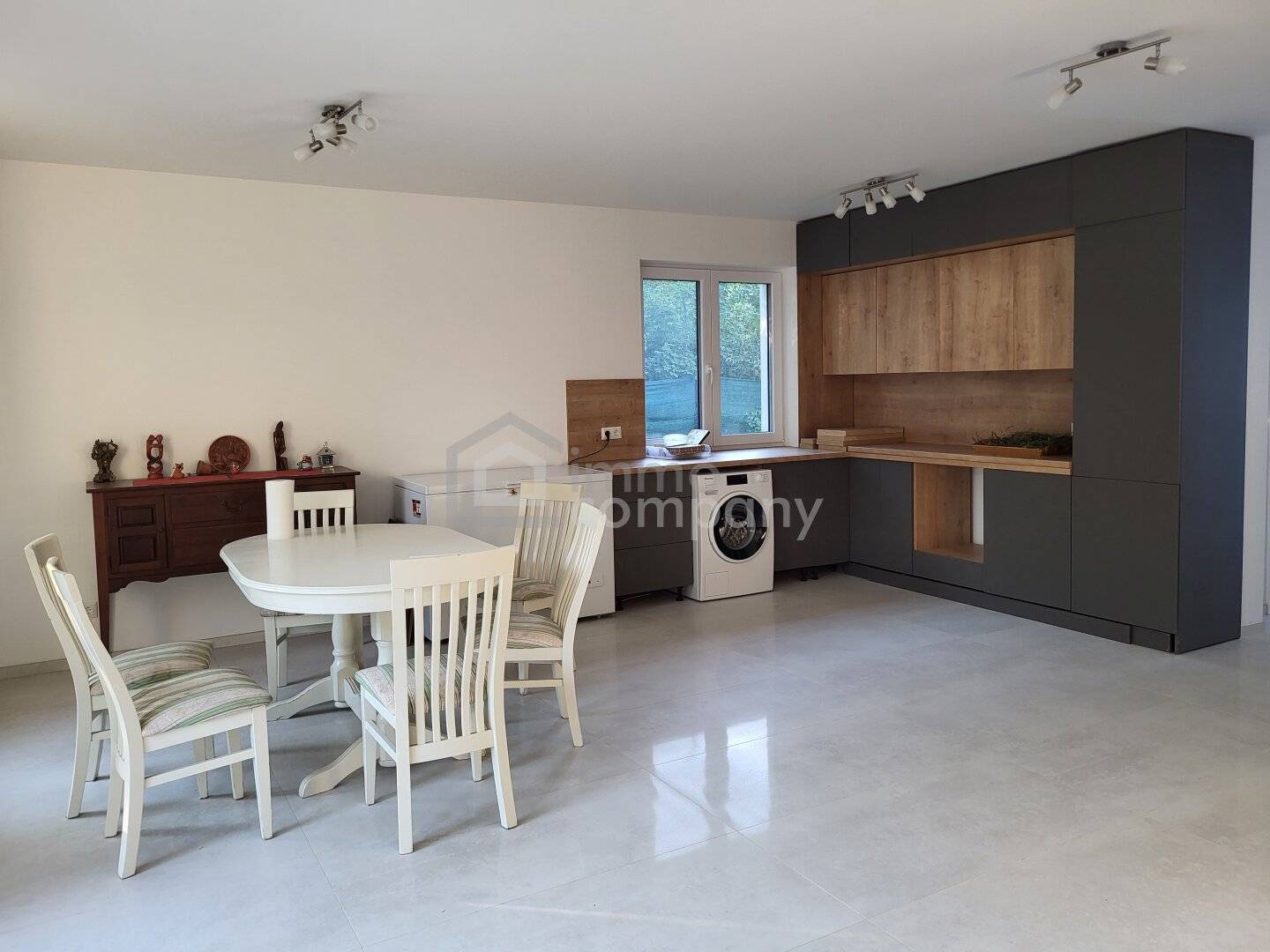 Neuwertiges Einfamilienhaus in Alland - hochwertig gebaut, modern ausgestattet und bezugsbereit