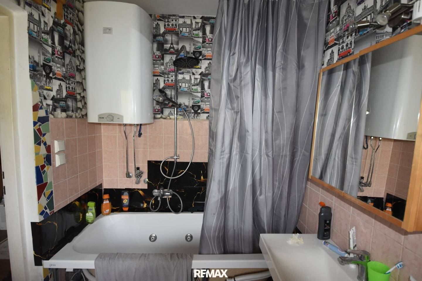 Investment property in need of renovation with development potential, currently rented