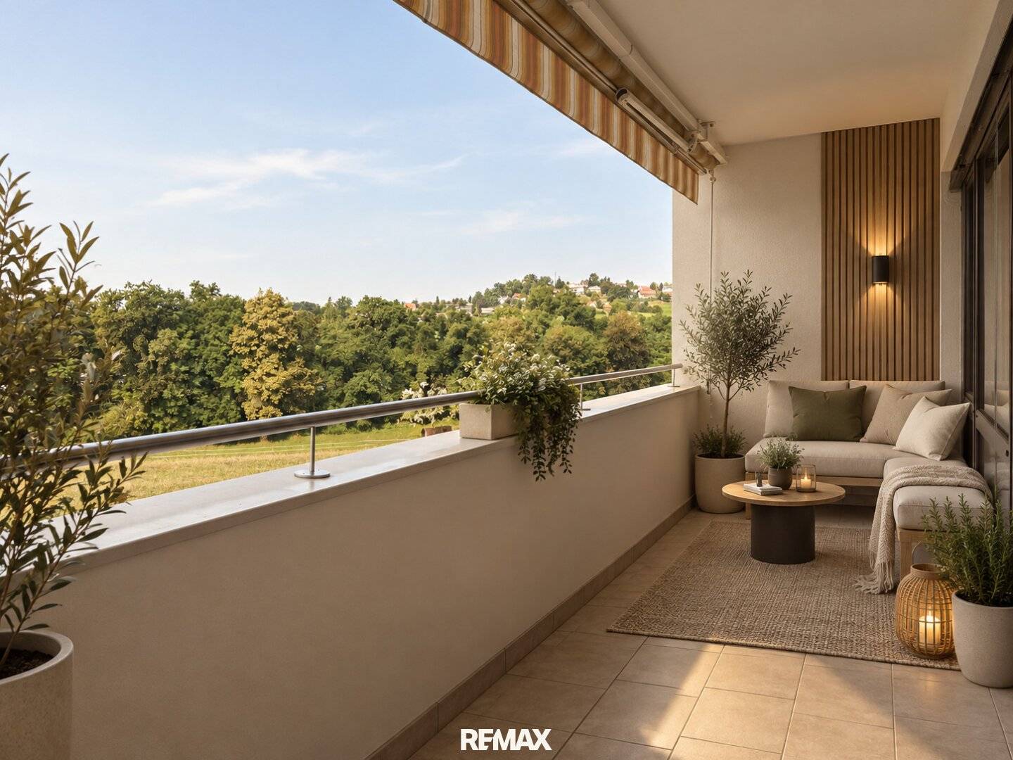 Top Floor &amp; Spacious Loggia: Living in Graz-Ragnitz