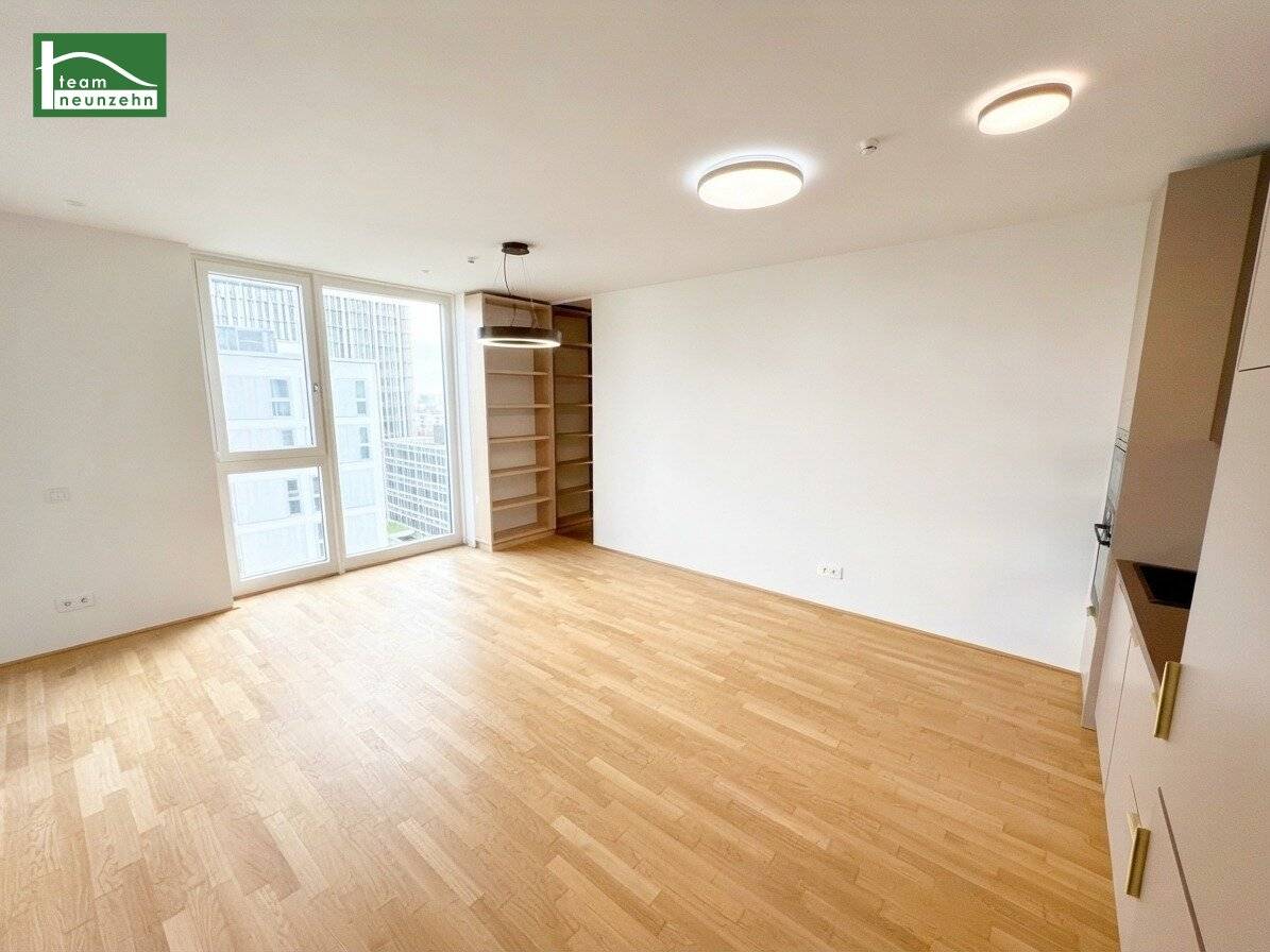 Exclusive 2-room apartment with loggia and pool in VIENNA TWENTY TWO