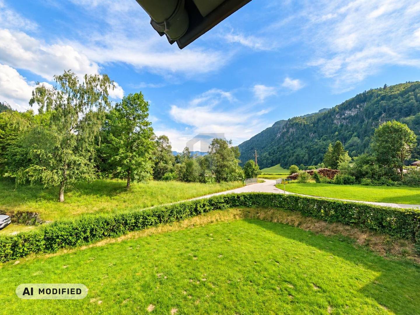 Sonnige Wohnung mit großem Balkon und inkludierten Parkplätzen