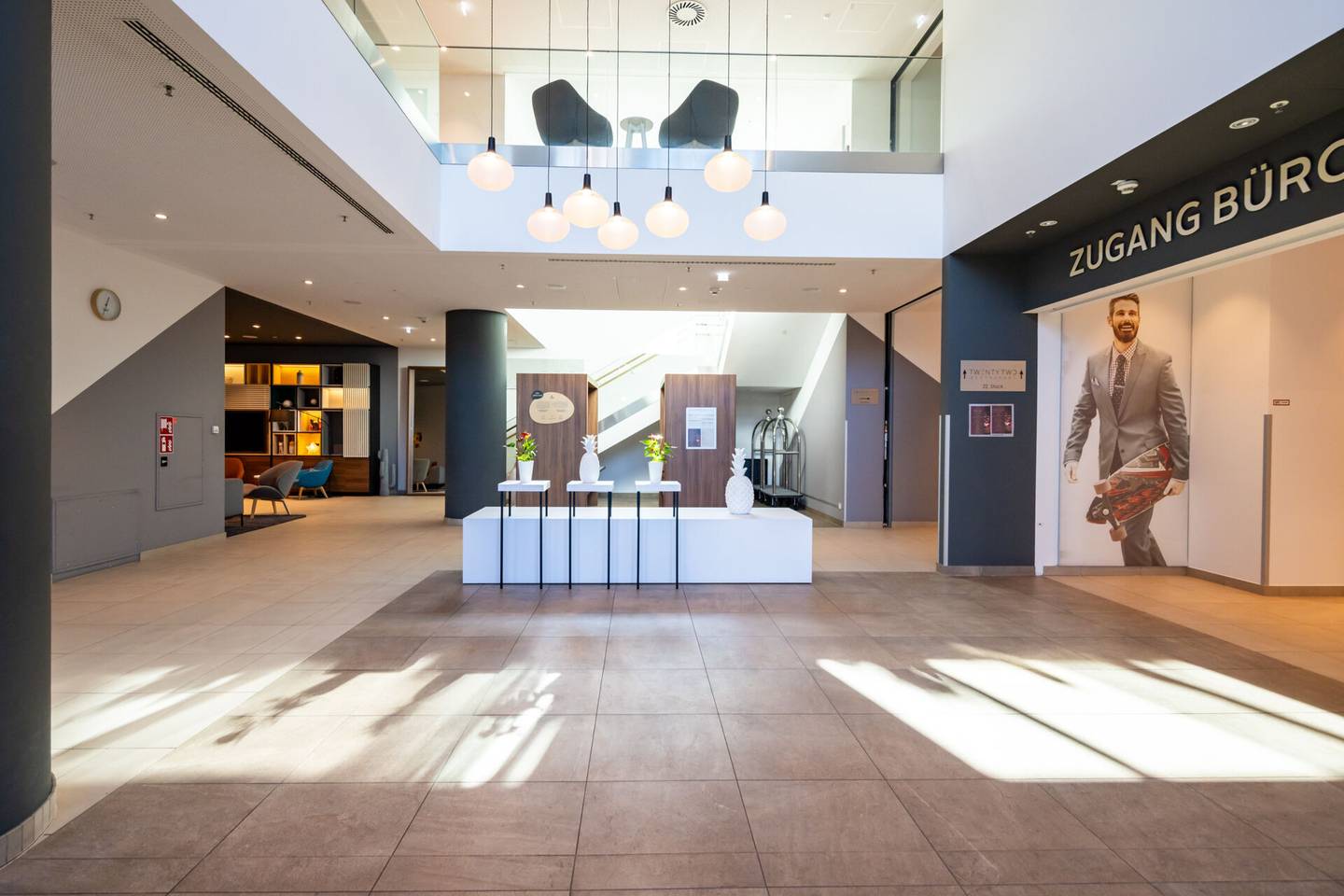 1100 Wien, Wienerberstraße 9  Lobby