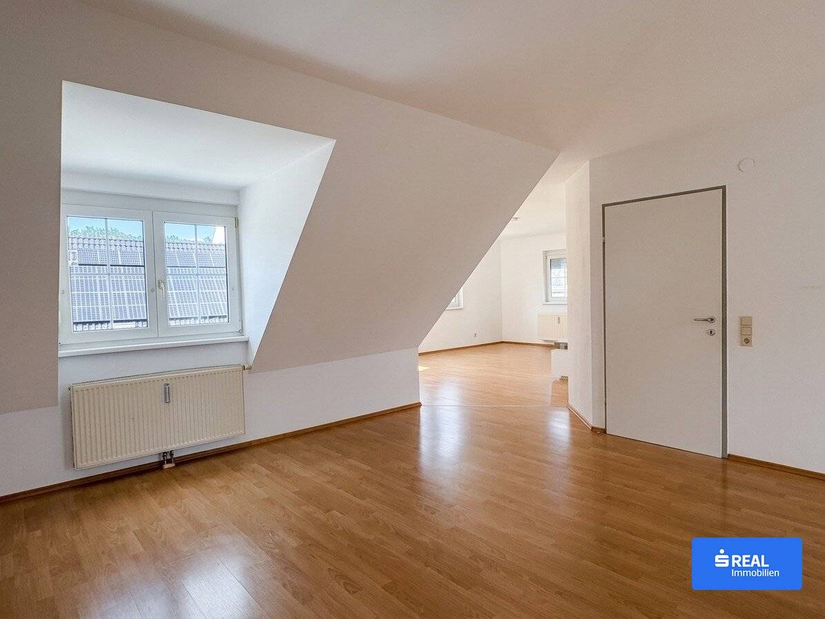 Großzügige Eigentumswohnung mit Koralpenblick im Zentrum von St. Andrä im Lavanttal!