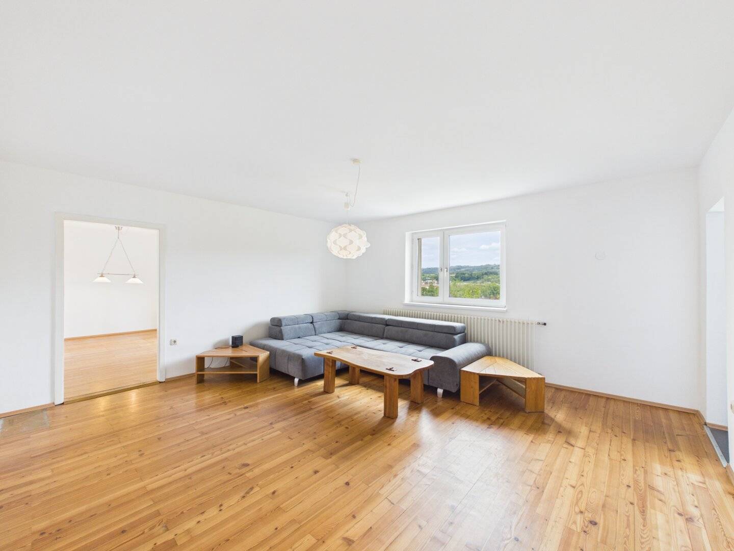 Großzügige 4-Zimmer-Wohnung mit sensationeller Aussicht zu verkaufen