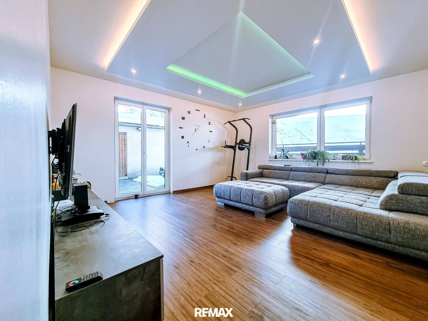 Charming 3-room apartment in sunny quiet location in Gries am Brenner