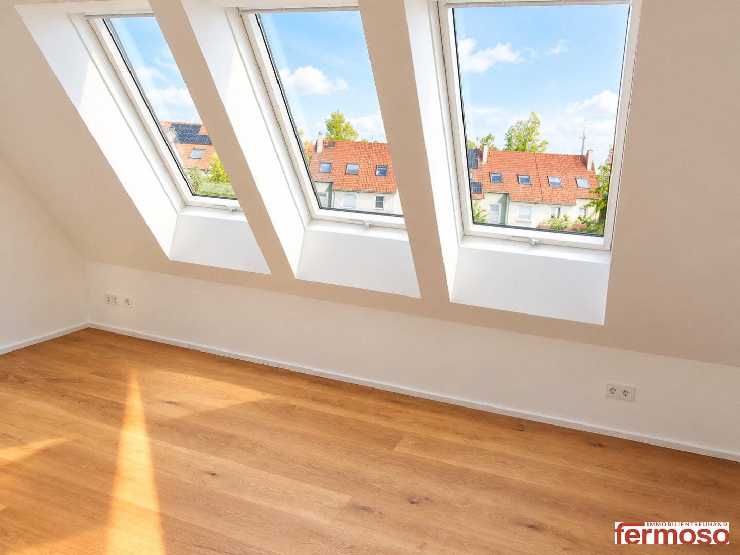 Modern 3-room Attic Apartment with Panoramic Terrace, Air Conditioning and Underground Garage in Leopoldsdorf
