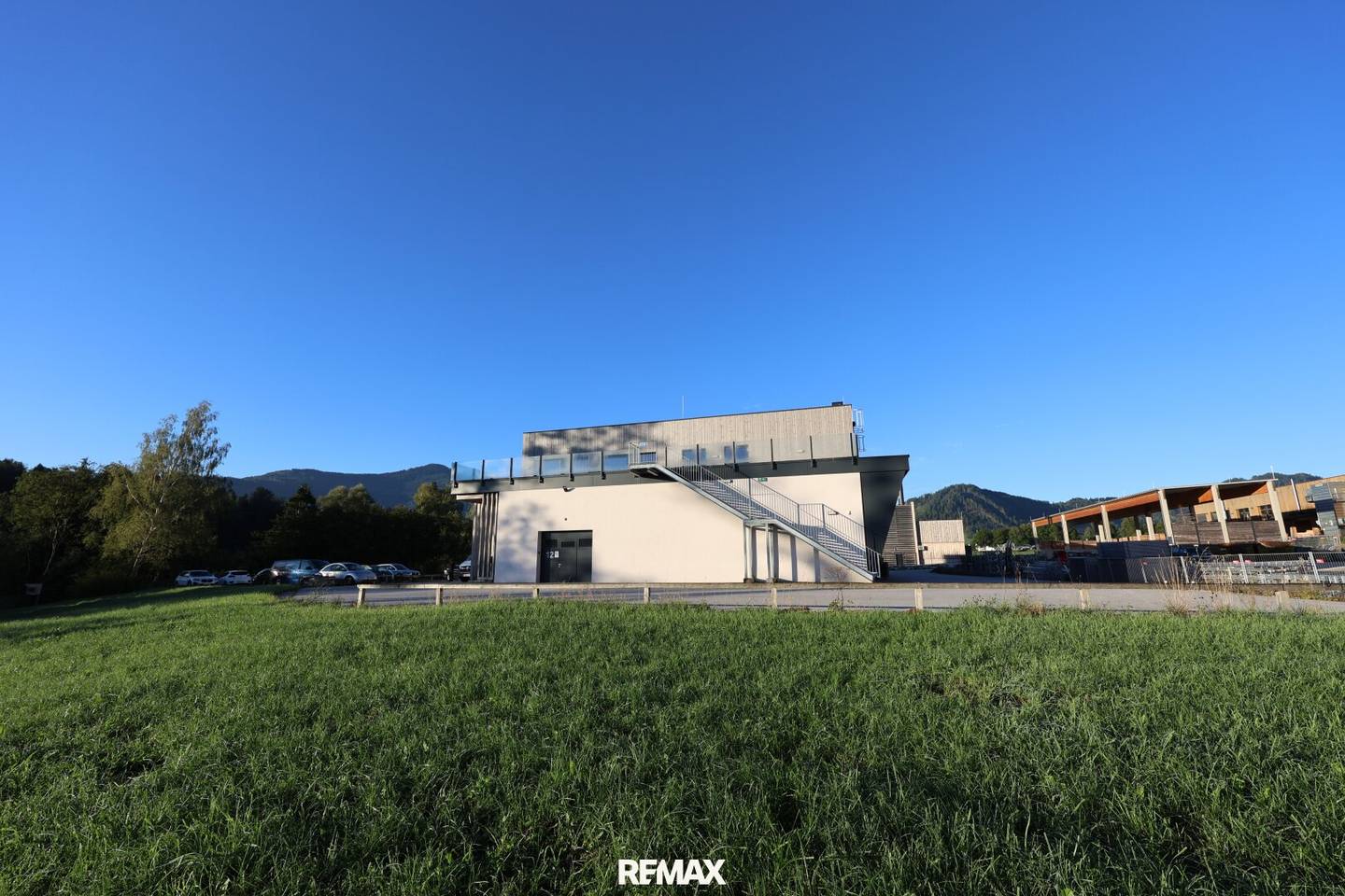 Flexible Business space in Gröbming for office, practice, retail space, etc.