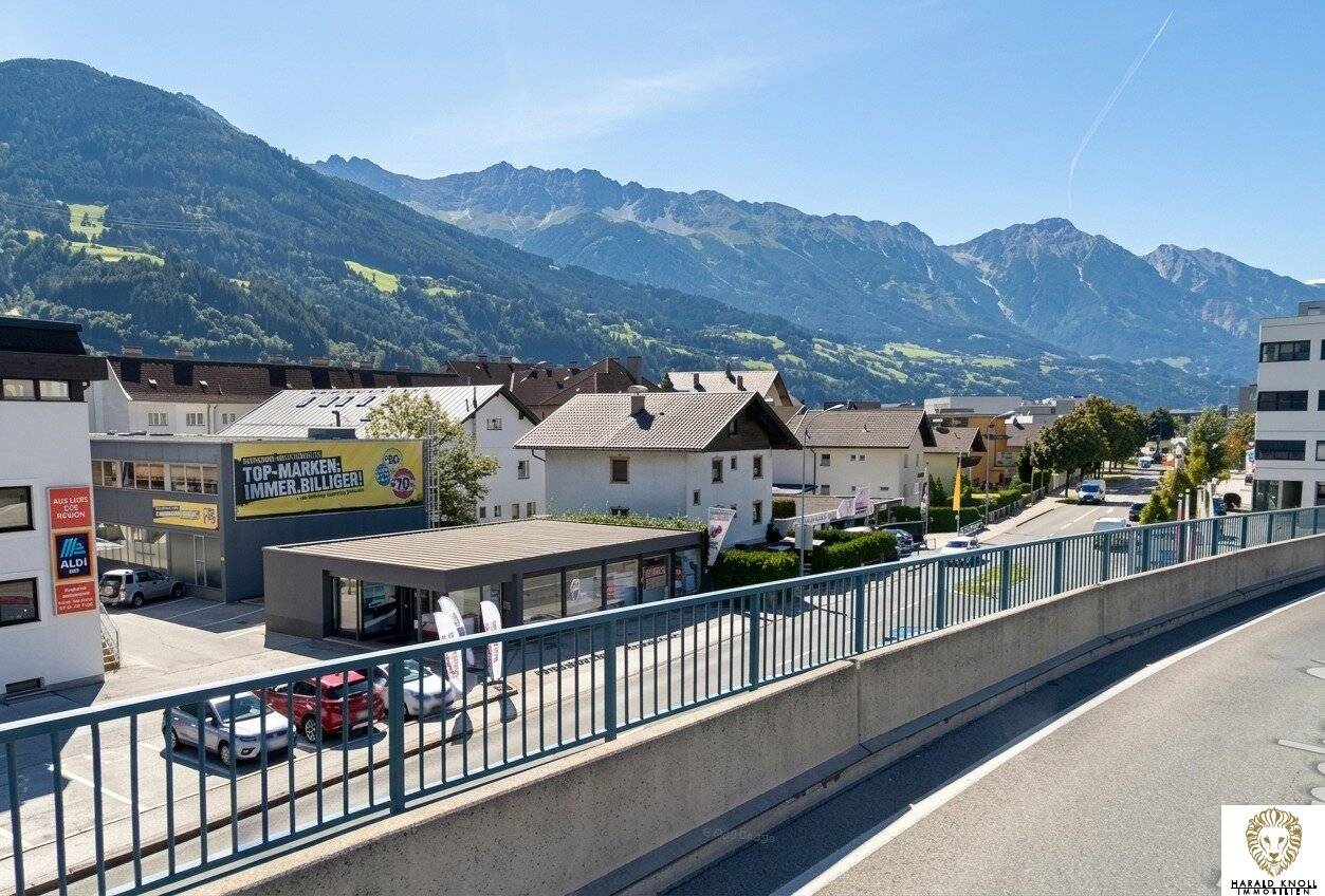 Newly for rent: Top office / commercial premises in central location of Schwaz
