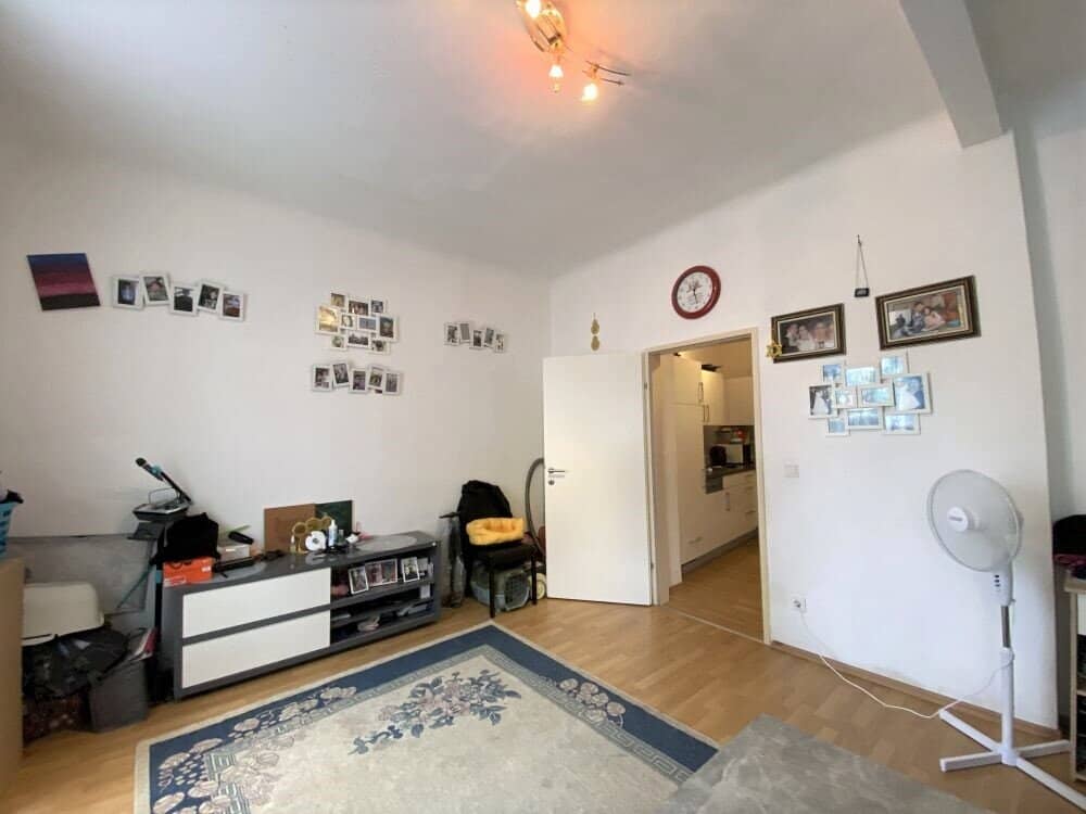 Commission-free - Very well maintained 2-room apartment with separate kitchen in the Graz district Liebenau