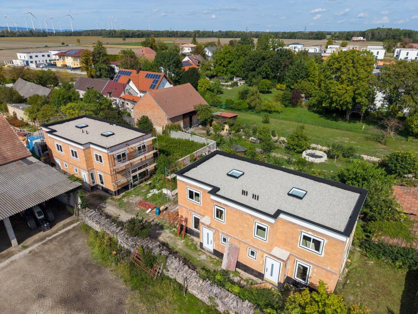 AFFORDABLE MODERN DETACHED HOUSE WITH PRIVATE GARDEN – SHELL-FINISHED | AIR SOURCE HEAT PUMP | 2 PARKING SPACES