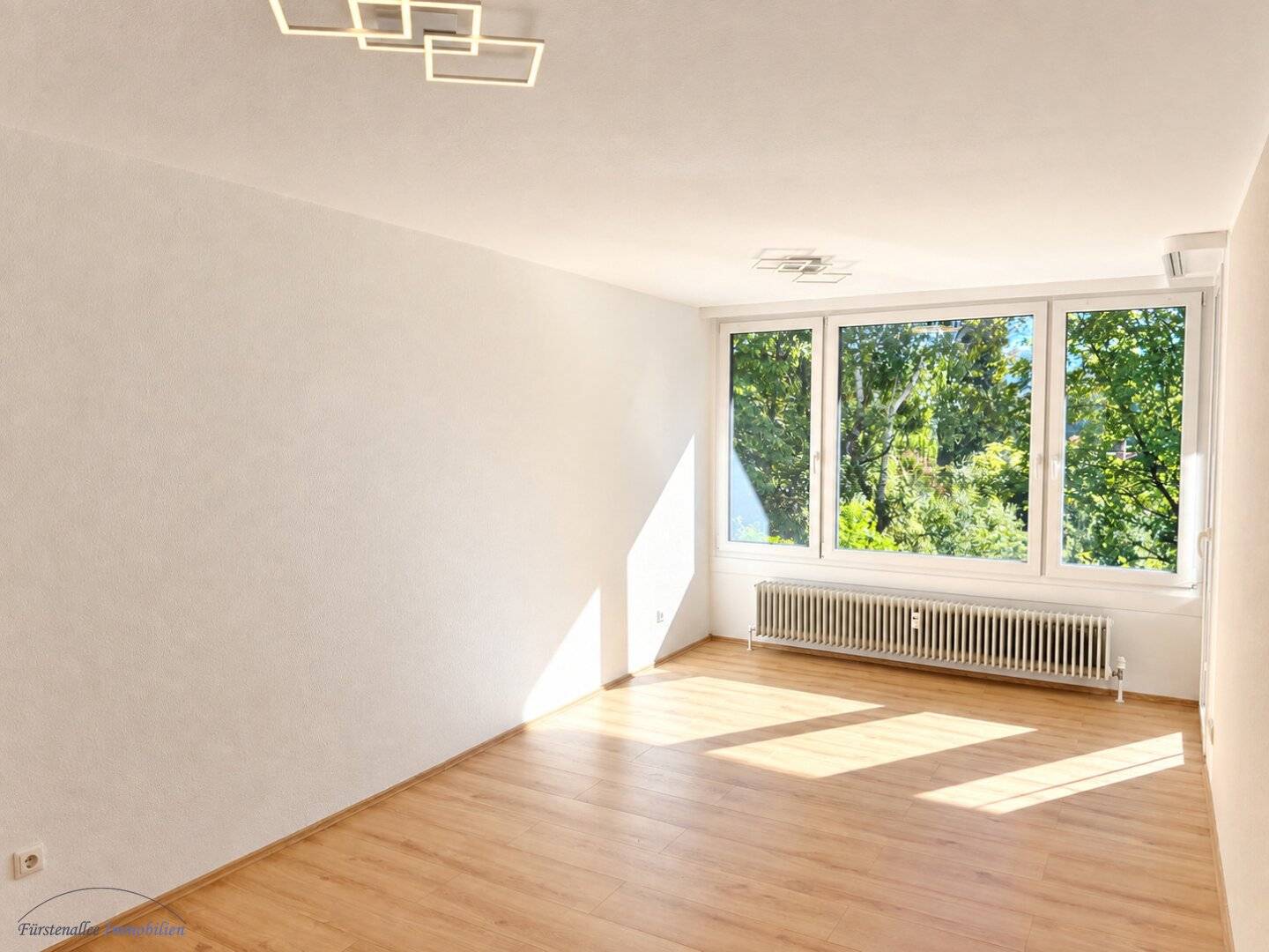 Zu Fuß auf die UNI - NAWI - MIETE SALZBURG-STADT - Topstadtteil NONNTAL: Hofhaymer Allee 17 115 m² 5-Zimmer-Wohnung - inkl. 9 m² Ost-Loggia - ideal/gerne auch als Wohngemeinschaft/WG für Studierende