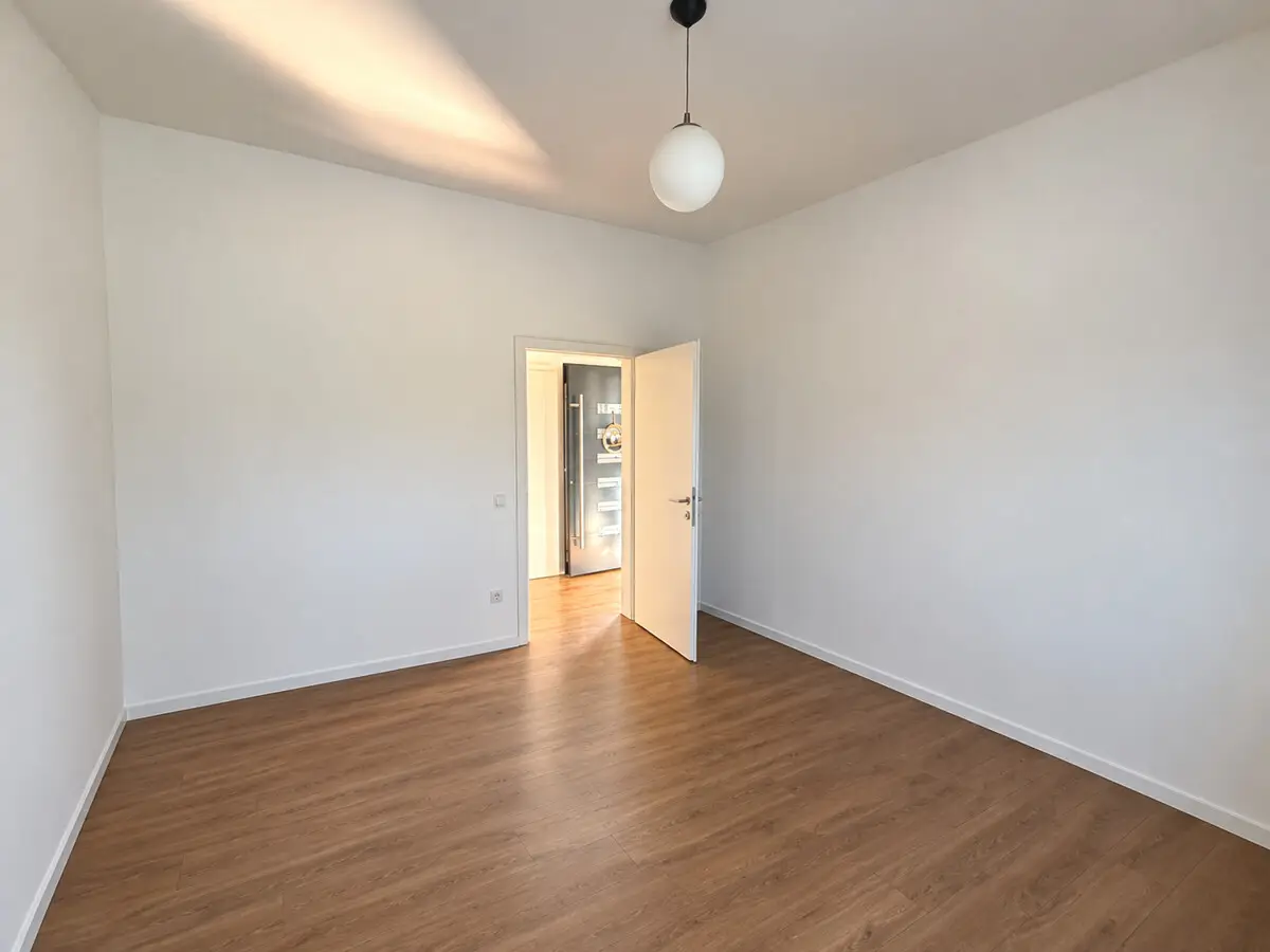 Familienwohnung mit eigenem Garten und Terrasse in ruhiger Lage