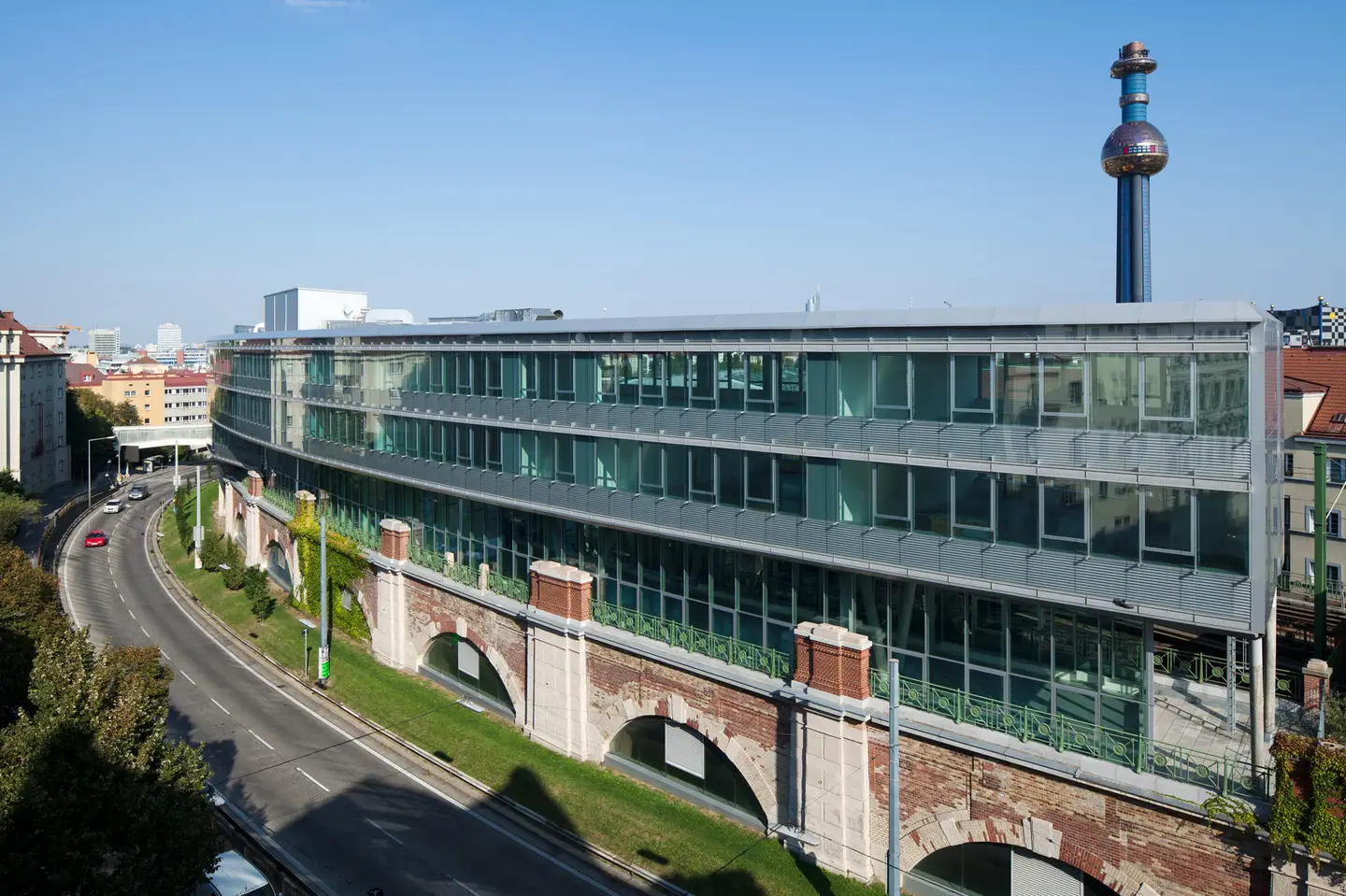 Bright loft apartment in Skyline with excellent connections