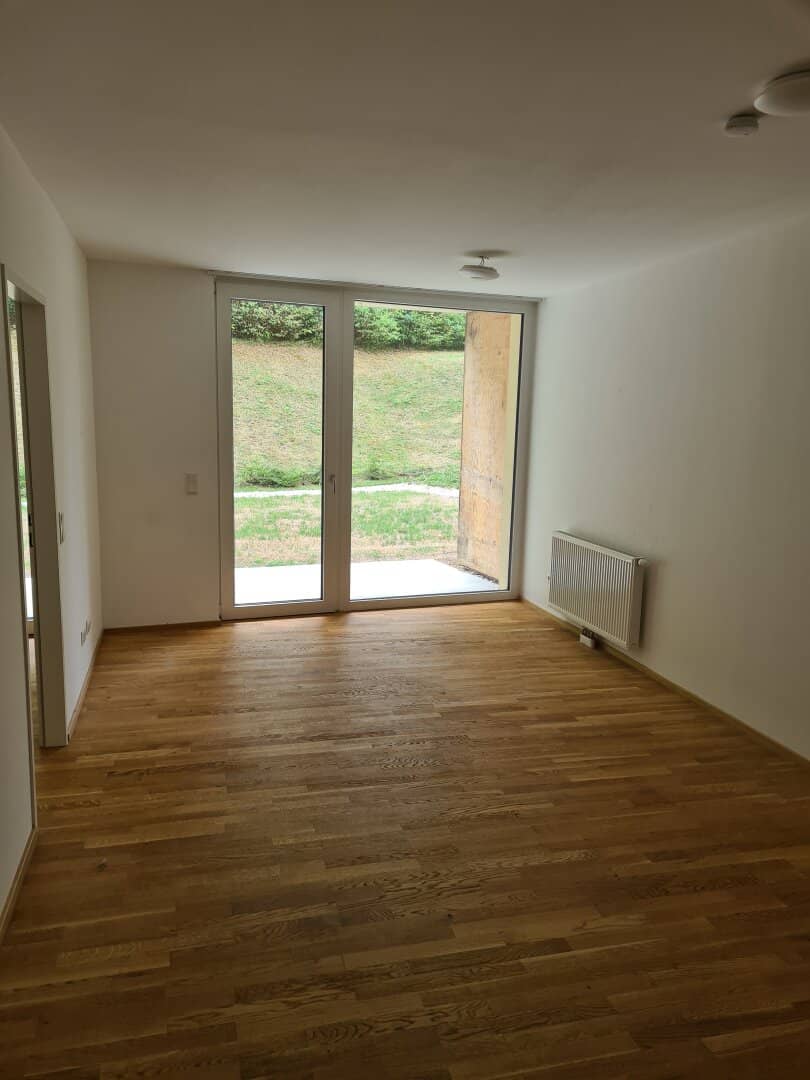 Subsidized two-room cooperative apartment on the ground floor - Young Living 20b/2
